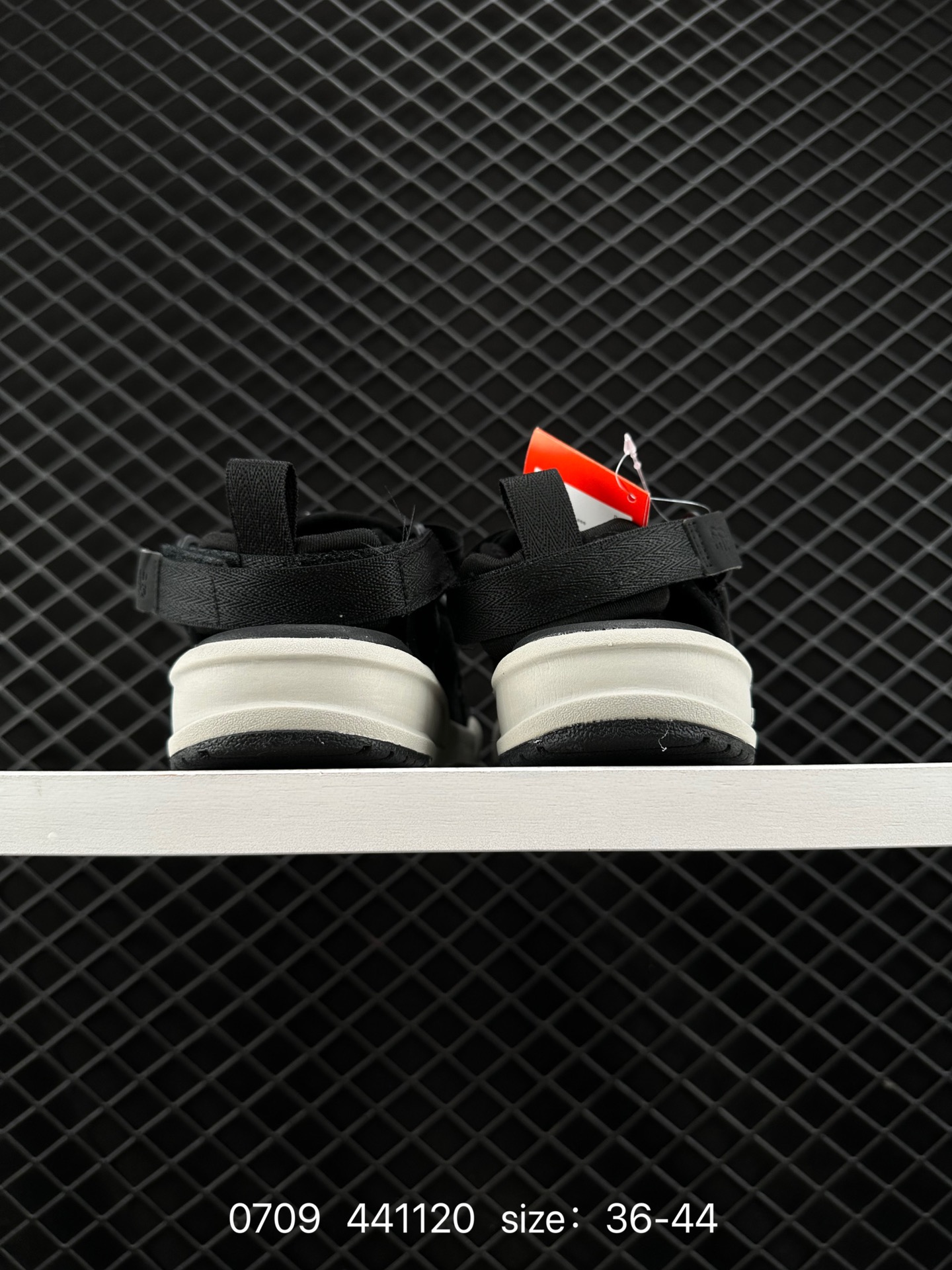 New Balance x Noritake